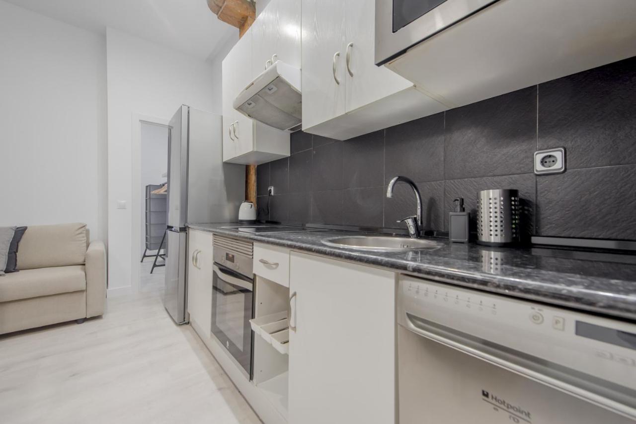 Cool/Soho Style Apt Para 9Pax C/Luciente Мадрид Экстерьер фото